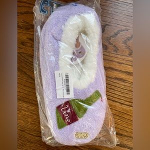 Snoozies womens slipper socks vino size L 9/10 new in packaging